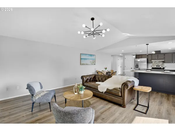 $549,900 | 4006 Northeast 98th Street, Vancouver, WA 98665