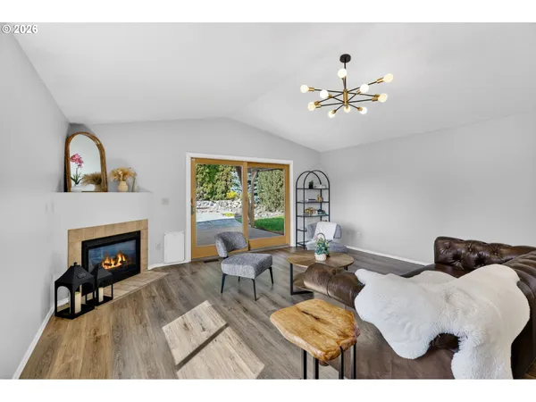 $549,900 | 4006 Northeast 98th Street, Vancouver, WA 98665