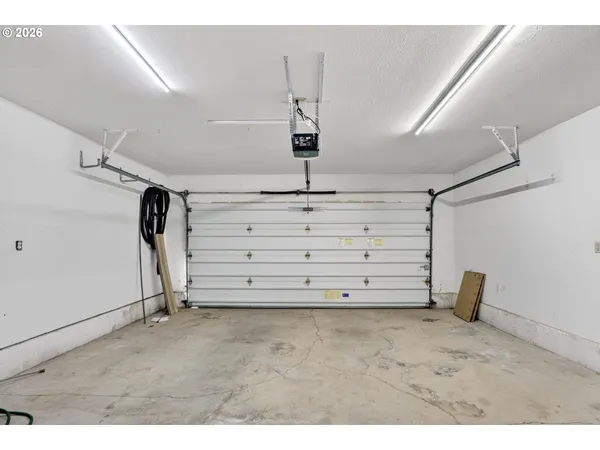 $549,900 | 4006 Northeast 98th Street, Vancouver, WA 98665