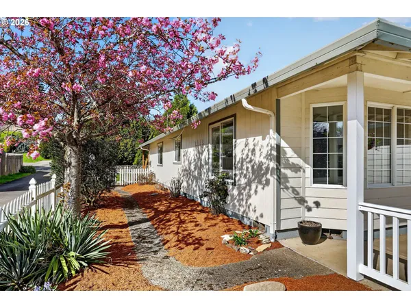 $549,900 | 4006 Northeast 98th Street, Vancouver, WA 98665