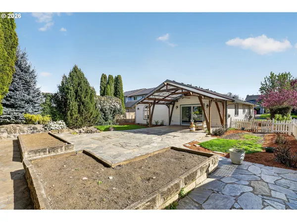 $549,900 | 4006 Northeast 98th Street, Vancouver, WA 98665