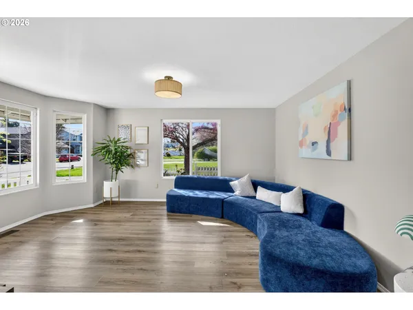 $549,900 | 4006 Northeast 98th Street, Vancouver, WA 98665