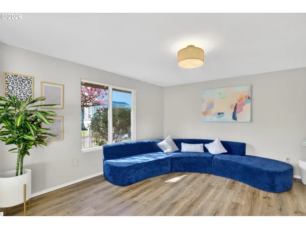 $549,900 | 4006 Northeast 98th Street, Vancouver, WA 98665