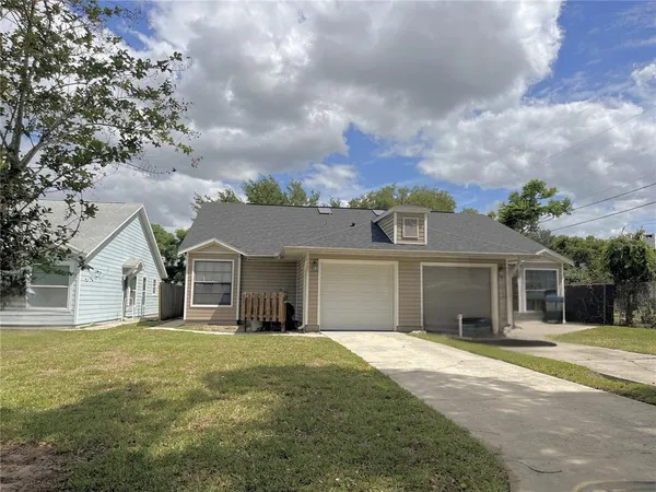 $1,667 | 2451 East Illiana Street, Orlando, FL 32806