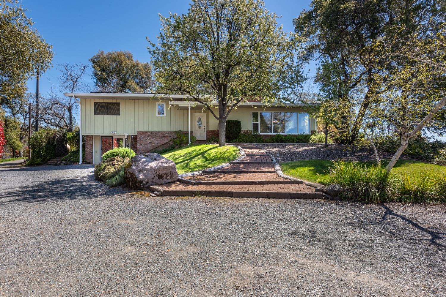1115 Harris Road Placerville, CA 95667 - Photo 1 of 1 WELCOME HOME!