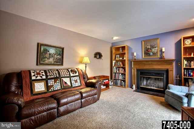 3675 Pleasant Valley Road York, PA 17406 - Photo 11 of 24 Gallery Image 11