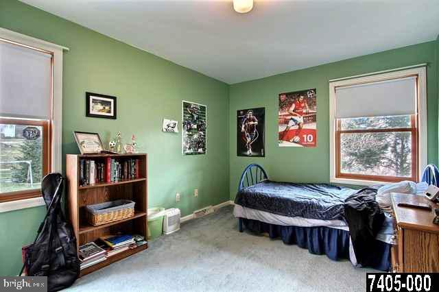3675 Pleasant Valley Road York, PA 17406 - Photo 17 of 24 Gallery Image 17