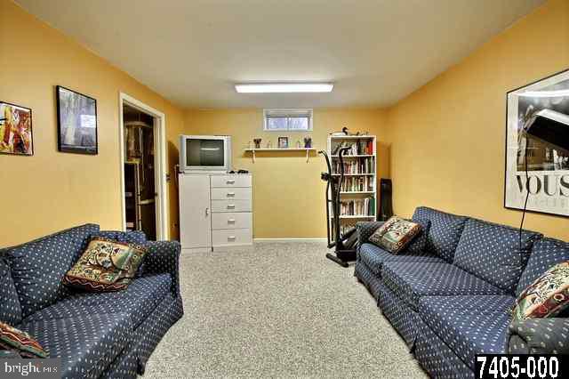 3675 Pleasant Valley Road York, PA 17406 - Photo 20 of 24 Gallery Image 20