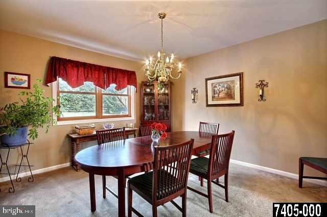 3675 Pleasant Valley Road York, PA 17406 - Photo 5 of 24 Gallery Image 5