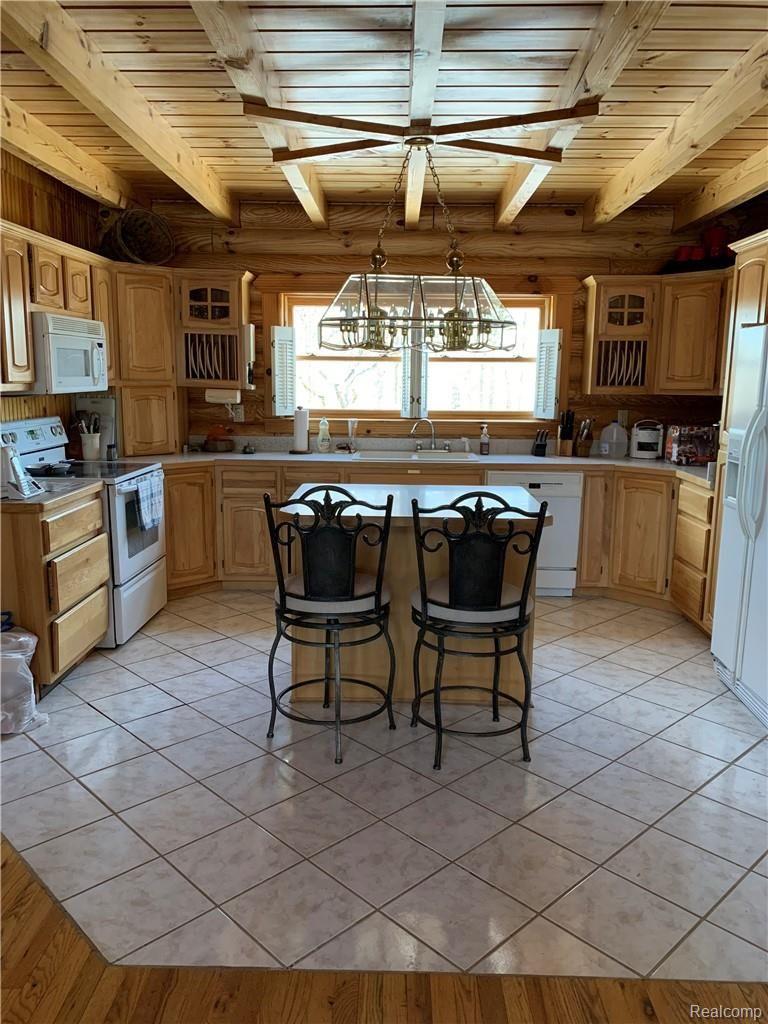 2326 Morris Road Lapeer, MI 48446 - Photo 6 of 27 IMG_0195(2).jpg