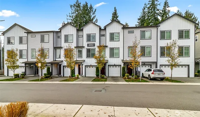 $495,000 | 2002 101st Avenue Southeast, Unit 4, Lake Stevens, WA 98258
