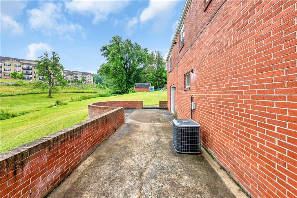 3001 Kane Road Aliquippa, PA 15001 - Photo 4 of 17 Gallery Image 4