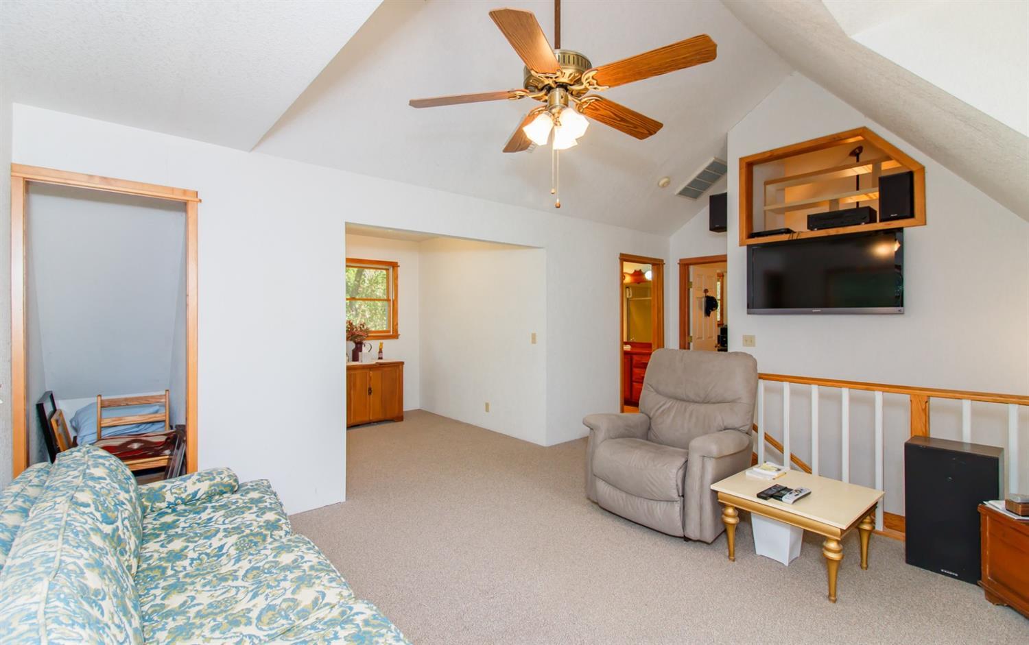 1122 Marcy Loop Road Grants Pass, OR 97527 - Photo 22 of 33 Additional Photo