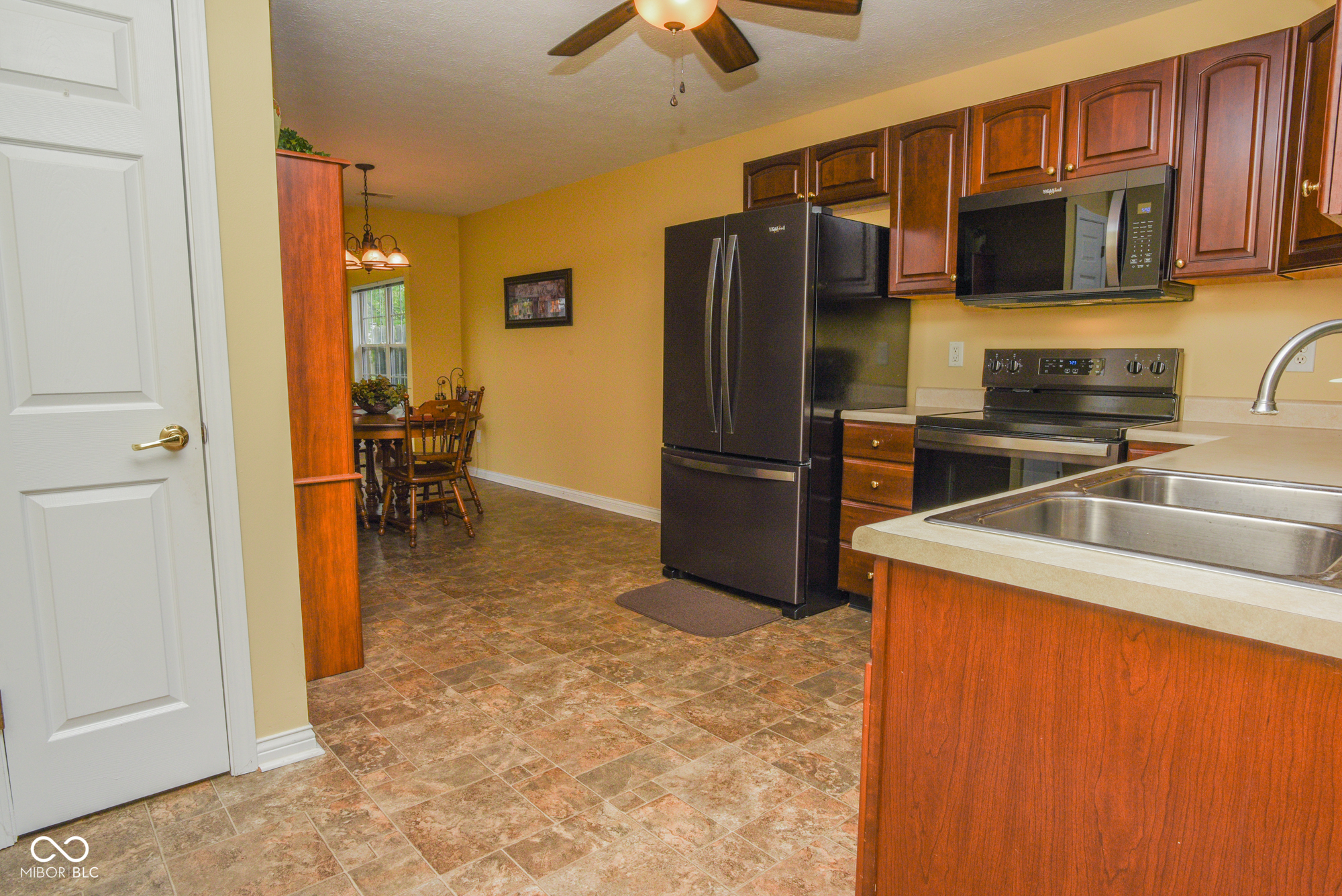 270 Rapid Rill Lane Brownsburg, IN 46112 - Photo 6 of 16