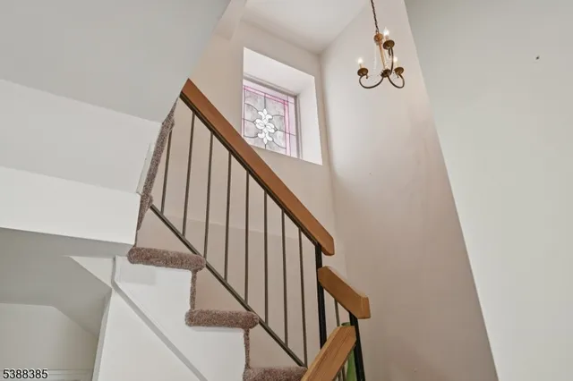 $450,000 | 2503 Madaline Drive, Unit 2503, Woodbridge, NJ 07001