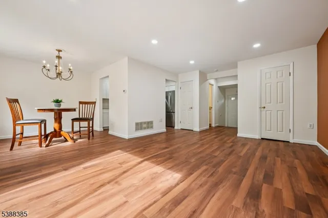 $450,000 | 2503 Madaline Drive, Unit 2503, Woodbridge, NJ 07001