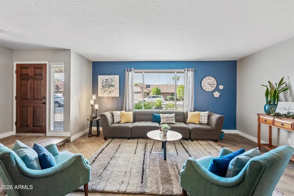 $649,950 | 1105 West Meseto Avenue, Mesa, AZ 85210