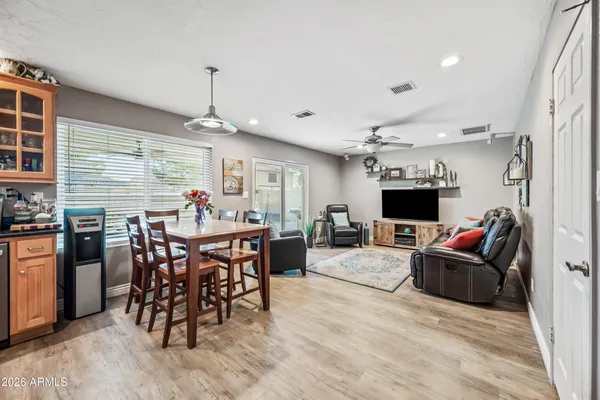 $649,950 | 1105 West Meseto Avenue, Mesa, AZ 85210