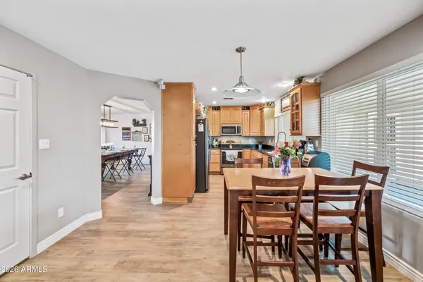 $649,950 | 1105 West Meseto Avenue, Mesa, AZ 85210