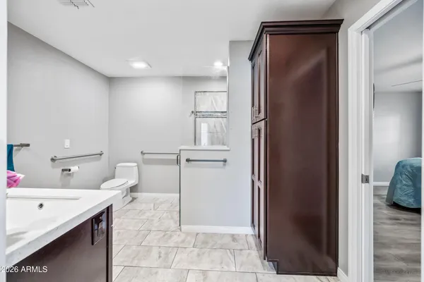 $649,950 | 1105 West Meseto Avenue, Mesa, AZ 85210