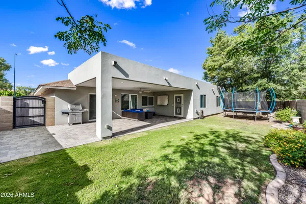 $649,950 | 1105 West Meseto Avenue, Mesa, AZ 85210