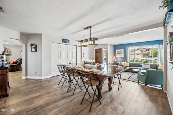 $649,950 | 1105 West Meseto Avenue, Mesa, AZ 85210