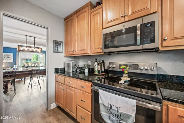 $649,950 | 1105 West Meseto Avenue, Mesa, AZ 85210