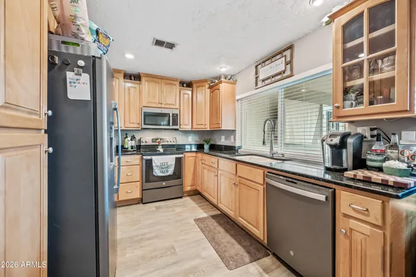 $649,950 | 1105 West Meseto Avenue, Mesa, AZ 85210