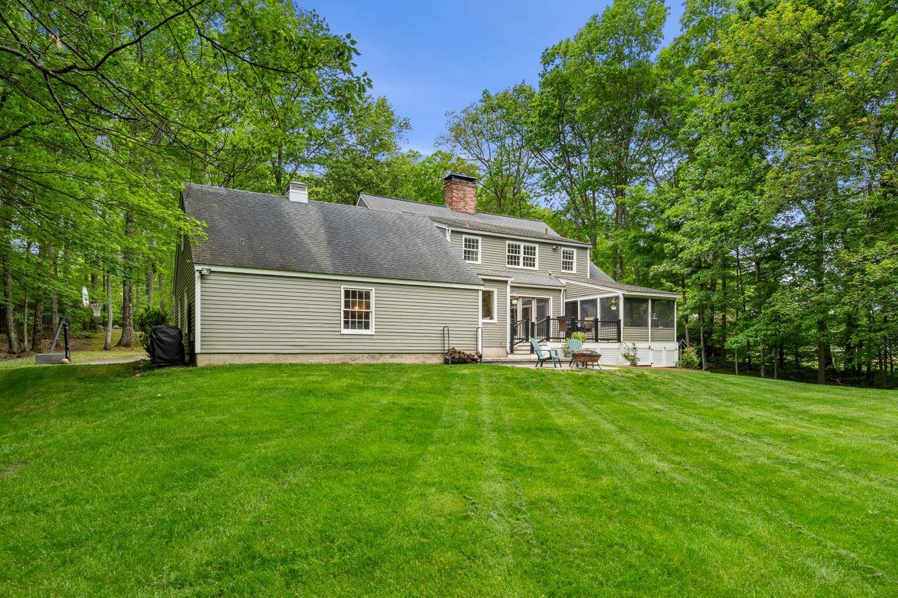 200 Dow Road Hollis, NH 03049 - Photo 43 of 51