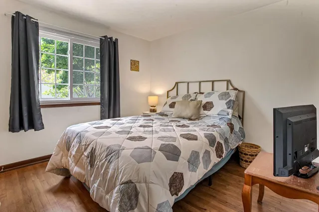 $935 | 5602 Berry Court, Greendale, WI 53129