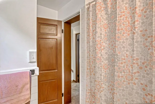 $935 | 5602 Berry Court, Greendale, WI 53129