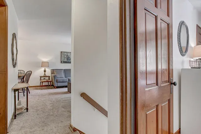 $935 | 5602 Berry Court, Greendale, WI 53129