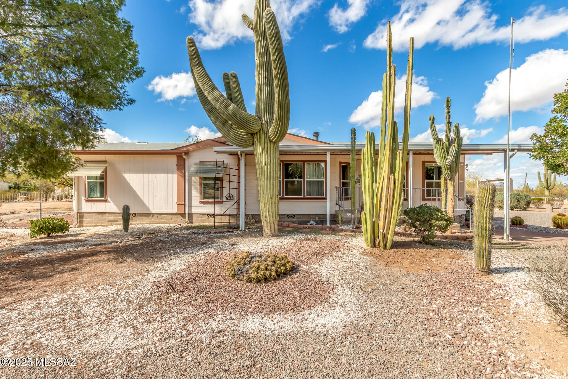 11321 West Picture Rocks Road Tucson, AZ 85743 - Photo 4 of 33 Gallery Image 4