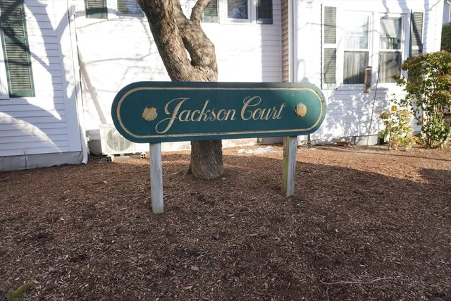 $899,000 | 28 Court Street, Mansfield, MA 02048