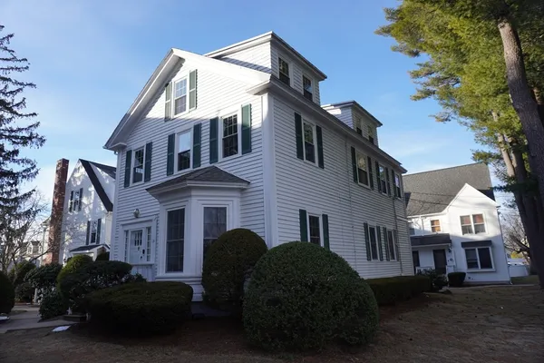 $899,000 | 28 Court Street, Mansfield, MA 02048
