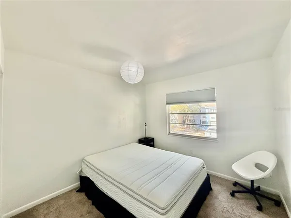 $1,500 | 2507 North Alafaya Trail, Unit 12, Orlando, FL 32826