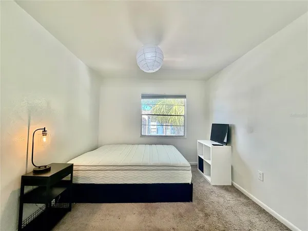 $1,500 | 2507 North Alafaya Trail, Unit 12, Orlando, FL 32826