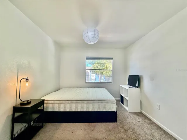 $1,600 | 2507 North Alafaya Trail, Unit 12, Orlando, FL 32826