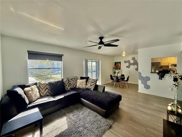 $1,600 | 2507 North Alafaya Trail, Unit 12, Orlando, FL 32826