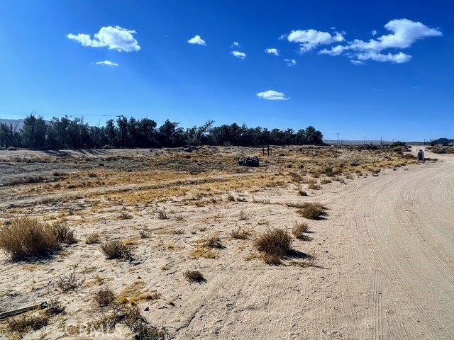 38898 Valley Center Road Daggett, CA 92327 - Photo 36 of 39