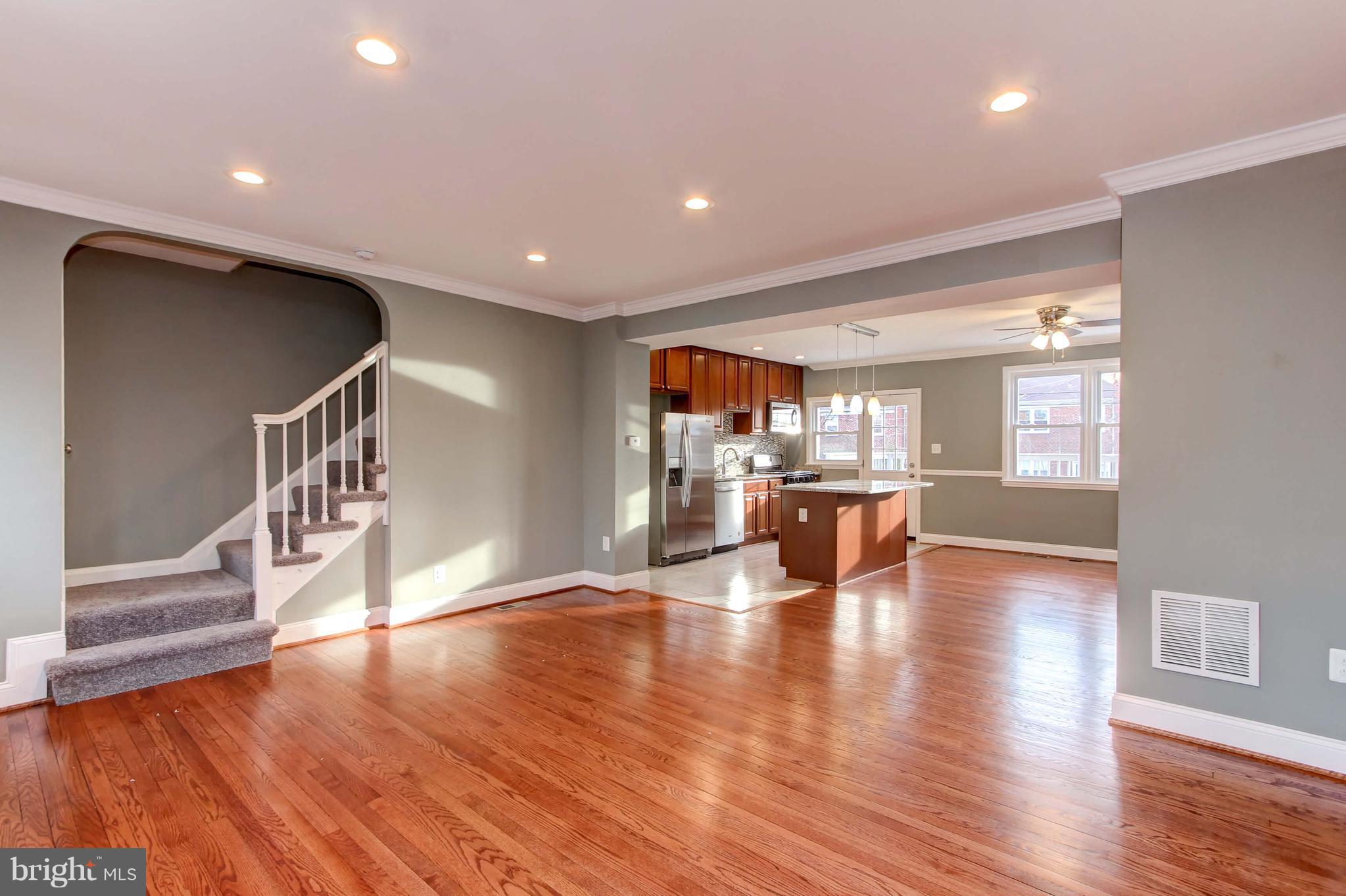 1205 Glenhaven Road Baltimore, MD 21239 - Photo 2 of 30 Living Room