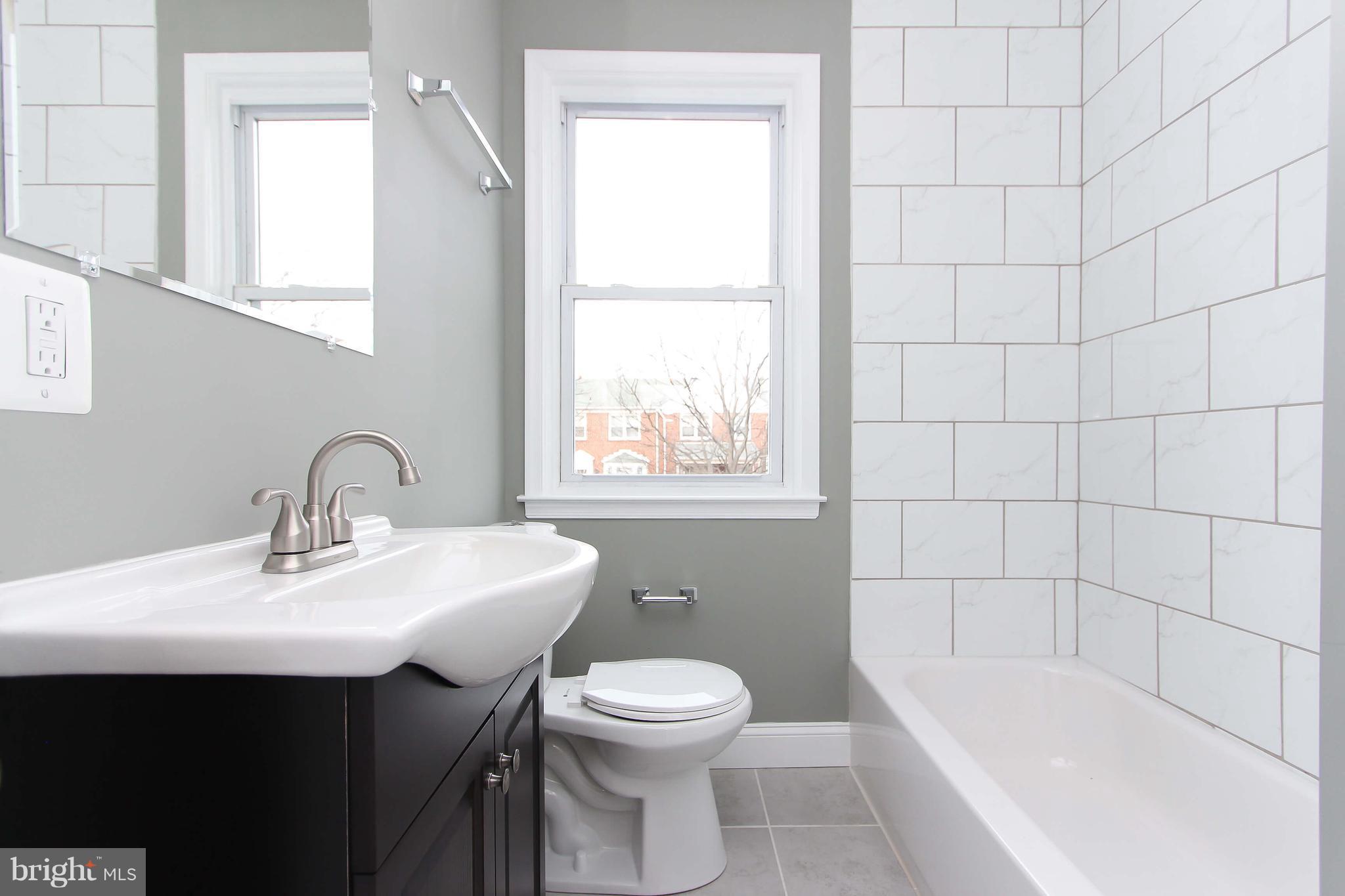 1205 Glenhaven Road Baltimore, MD 21239 - Photo 24 of 30 Bath