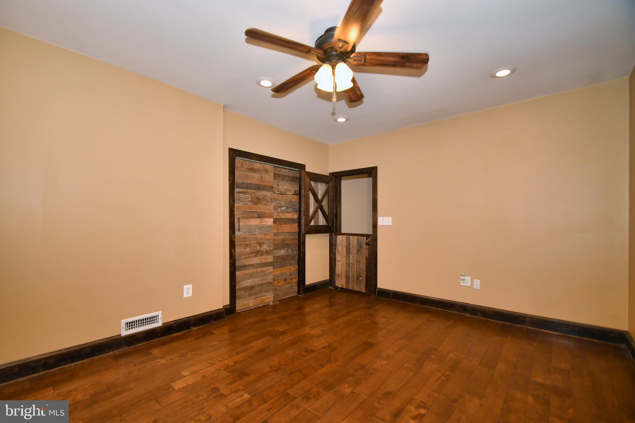 335 Stillwater Road Baltimore, MD 21221 - Photo 25 of 42 Bedroom