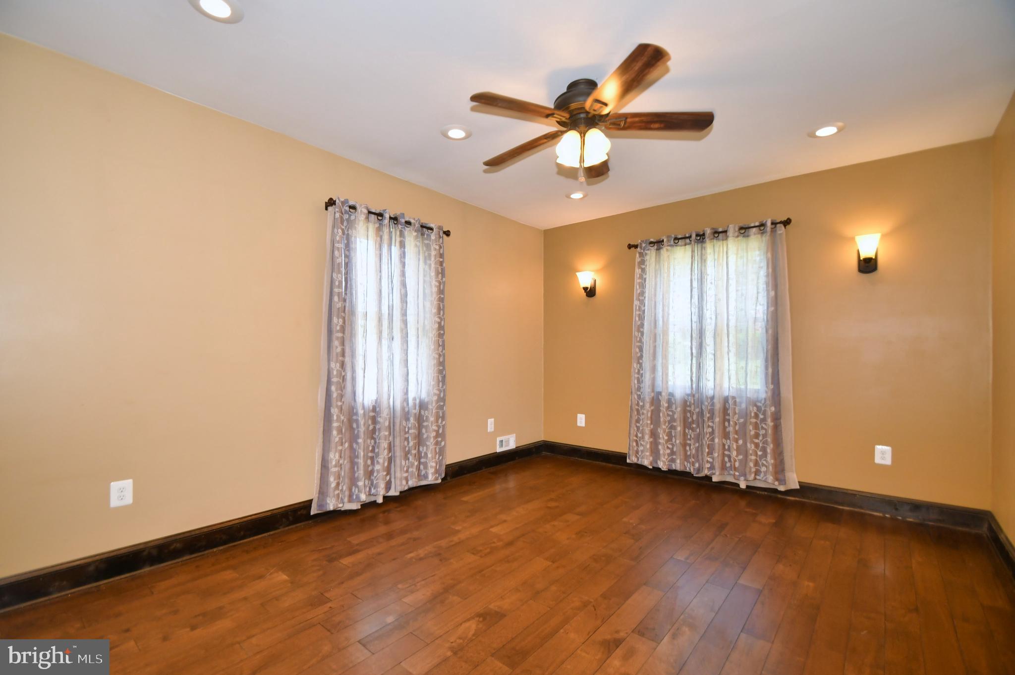 335 Stillwater Road Baltimore, MD 21221 - Photo 27 of 42 Bedroom