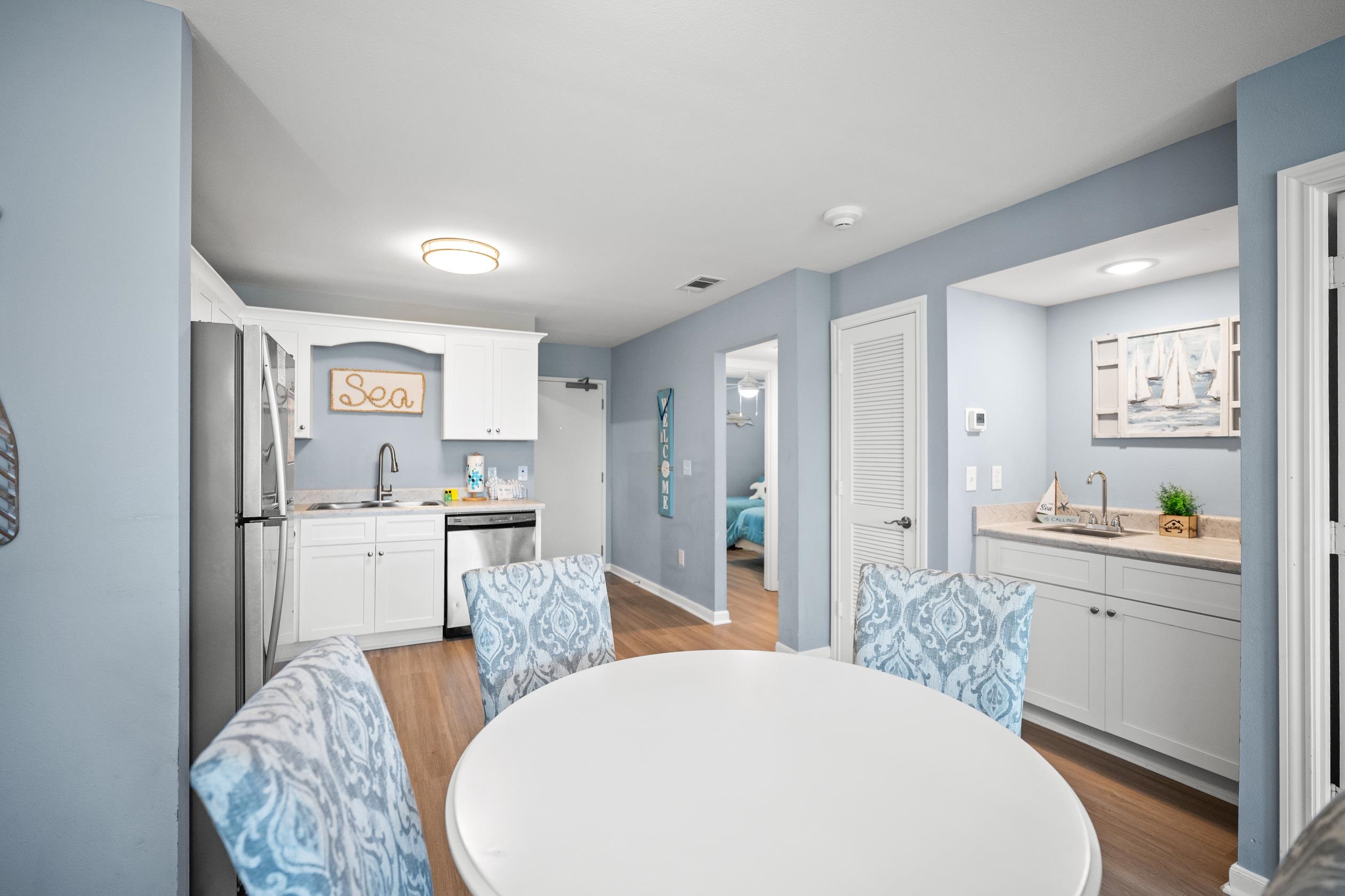 400 Plantation Road, Unit 4309 Gulf Shores, AL 36542 - Photo 21 of 43 Dining Area