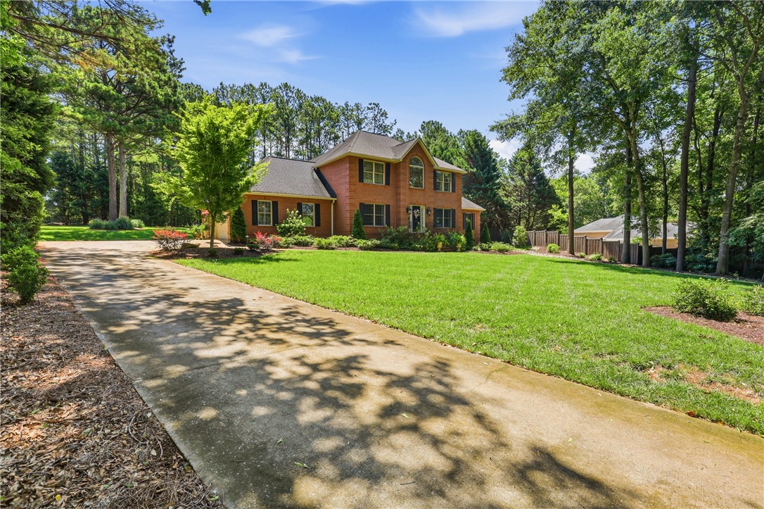 110 Hawnes Place Anderson, SC 29621 - Photo 35 of 40