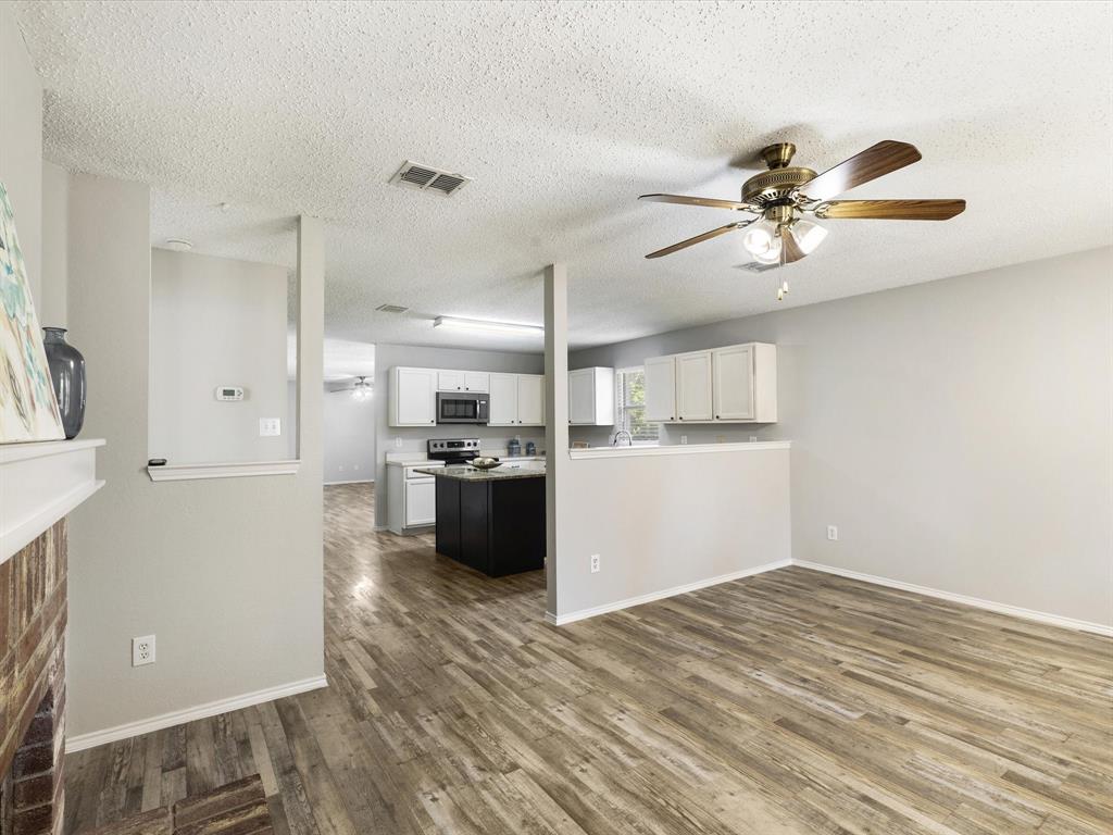 8212 Canoe Ridge Lane Denton, TX 76210 - Photo 11 of 40