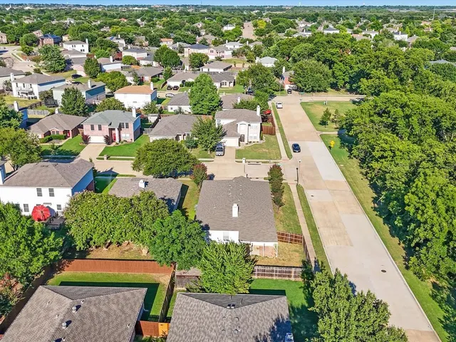 $359,000 | 8212 Canoe Ridge Lane, Denton, TX 76210