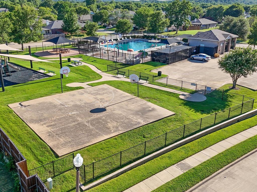 8212 Canoe Ridge Lane Denton, TX 76210 - Photo 32 of 40