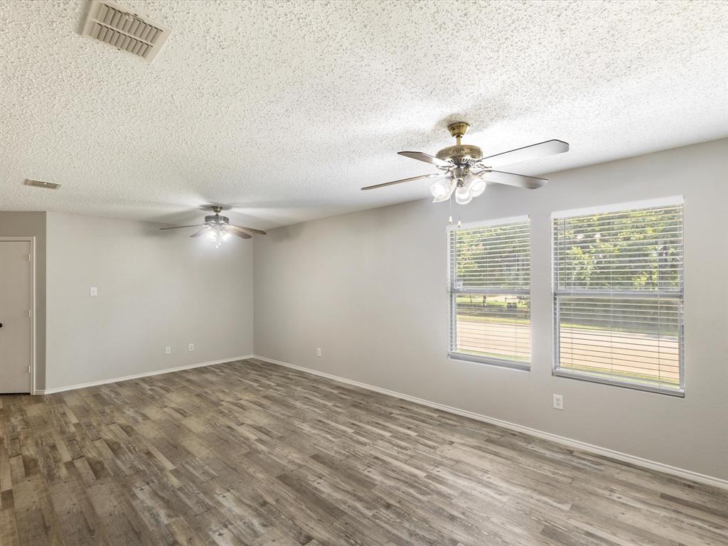 8212 Canoe Ridge Lane Denton, TX 76210 - Photo 7 of 40